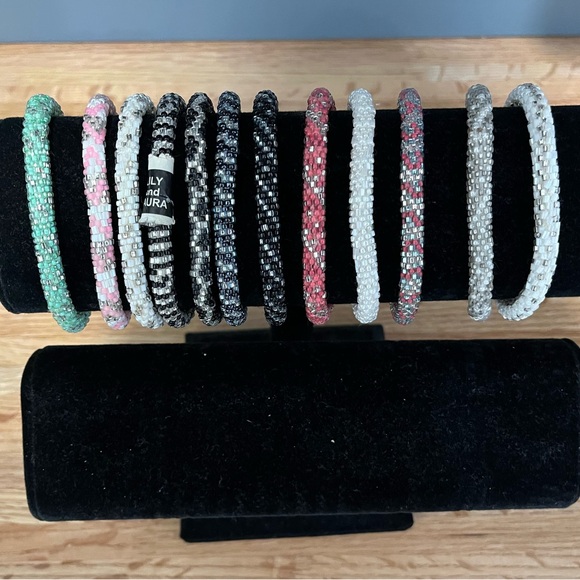 Lily and Laura Bracelet Bundle x12 - Picture 2 of 5